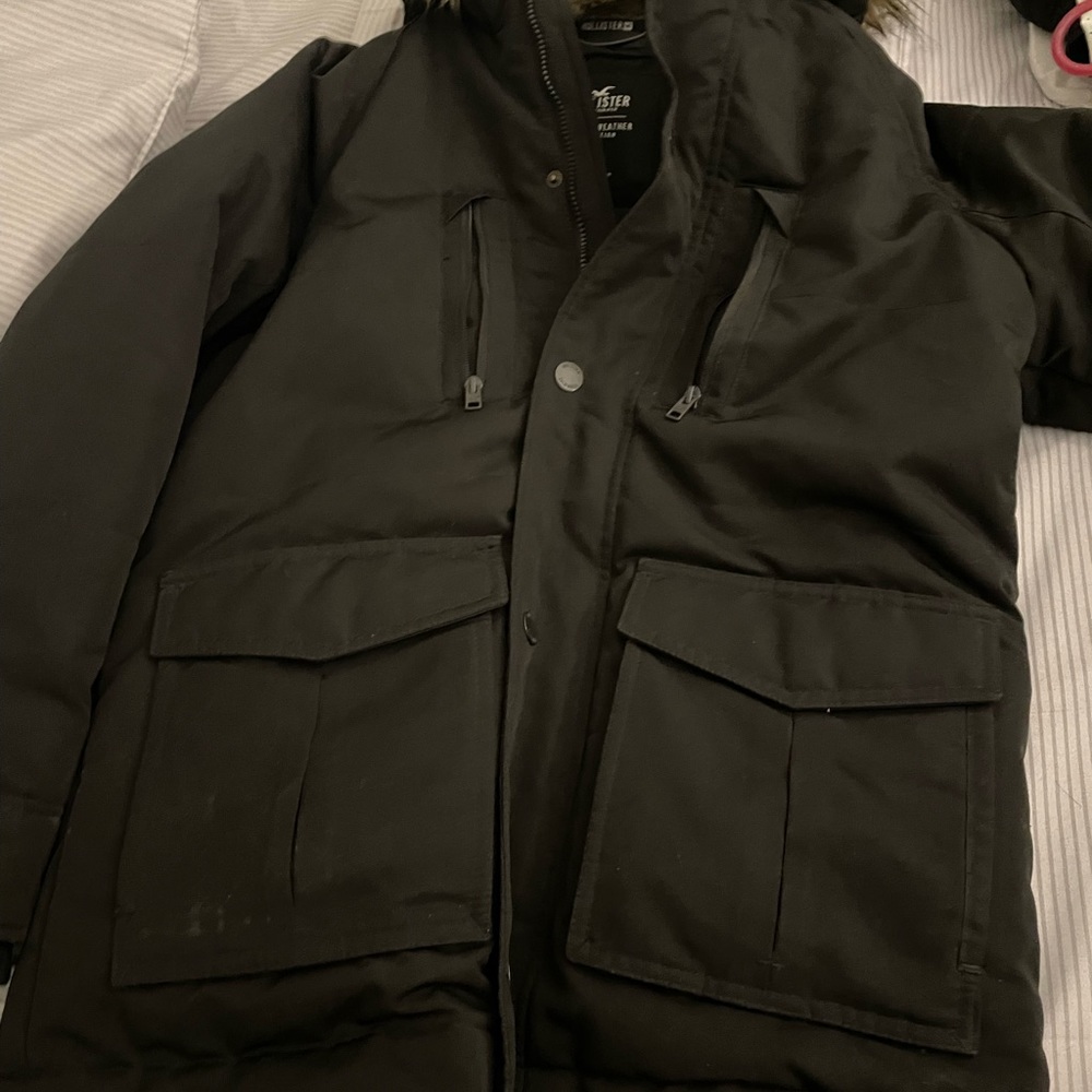 Black puff Hollister All Weather Jacket